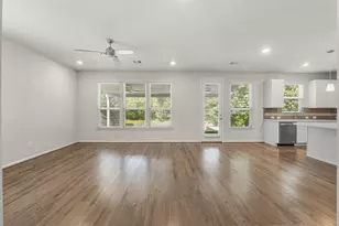 1972 Elkington Cir, Conroe, TX 77304 - Photo 5