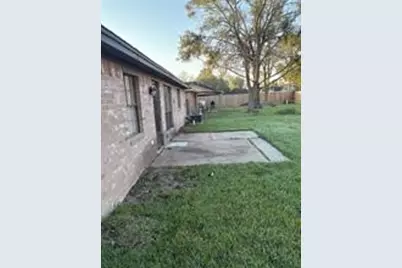 2805 Dove Tree Drive, Alvin, TX 77511 - Photo 11