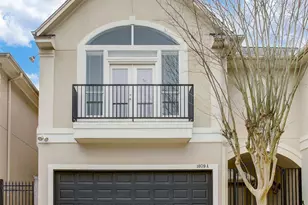 1809 W Clay St, Houston, TX 77019 - Photo 1