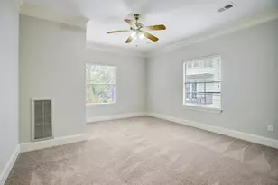 1809 W Clay St, Houston, TX 77019 - Photo 15