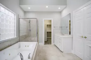 1809 W Clay St, Houston, TX 77019 - Photo 13