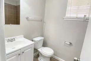 1141 N Durham Dr, Houston, TX 77008 - Photo 11