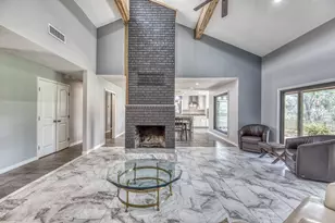 2414 E Rosedale, Brenham, TX 77833 - Photo 9