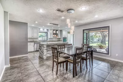 2414 E Rosedale, Brenham, TX 77833 - Photo 11