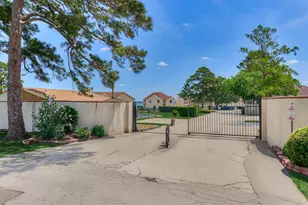 39 Regency Pt, Conroe, TX 77356 - Photo 33