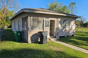 2478 Druid St, Houston, TX 77091 - Photo 13