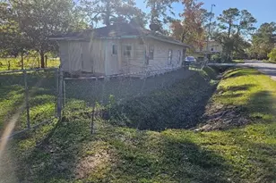 2478 Druid St, Houston, TX 77091 - Photo 15