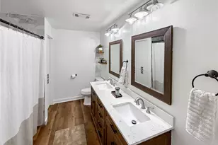 1409 Kathy Ave, Sealy, TX 77474 - Photo 21