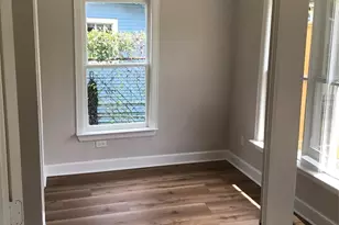 802 E 32nd St, Houston, TX 77022 - Photo 31