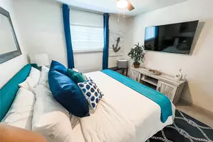 2002 27th St, Galveston, TX 77550 - Photo 11