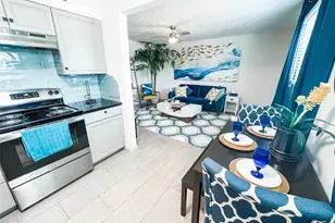 2002 27th St, Galveston, TX 77550 - Photo 9