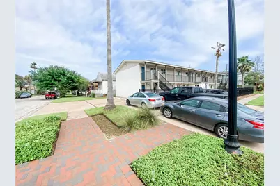 2002 27th Street #4, Galveston, TX 77550 - Photo 25