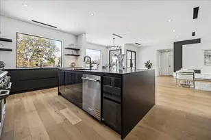 5055 Yarwell Dr, Houston, TX 77096 - Photo 9