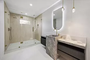 5055 Yarwell Dr, Houston, TX 77096 - Photo 25