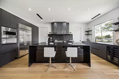 5055 Yarwell Drive, Houston, TX 77096 - Photo 7