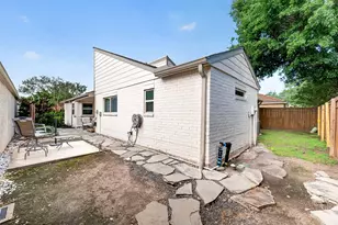 14222 Woodnook Dr, Houston, TX 77077 - Photo 25