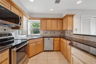 14222 Woodnook Dr, Houston, TX 77077 - Photo 9
