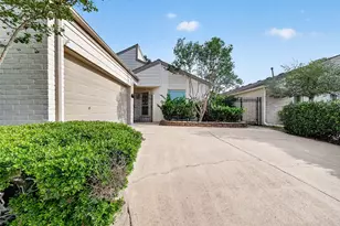 14222 Woodnook Dr, Houston, TX 77077 - Photo 3