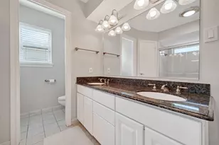 14222 Woodnook Dr, Houston, TX 77077 - Photo 17