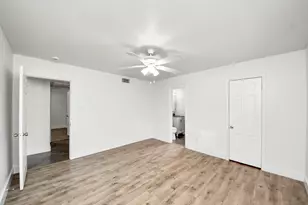 4011 Ebbtide Dr, Houston, TX 77045 - Photo 23