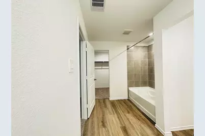 12342 Lariat Run Drive, Houston, TX 77014 - Photo 7