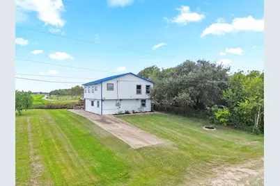 474 Private Road 674, Sargent, TX 77414 - Photo 3