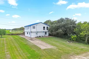 474 Private Rd 674, Sargent, TX 77414 - Photo 3