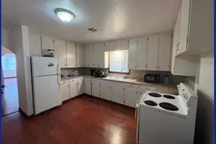 114 Irwin, Columbus, TX 78934 - Photo 9