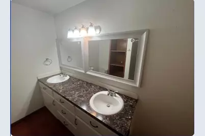 114 Irwin, Columbus, TX 78934 - Photo 15