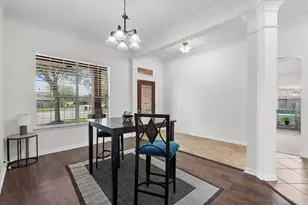 2120 Red Timber Ct, League City, TX 77573 - Photo 5