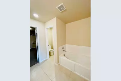 2918 Isla Gorge Court, Katy, TX 77494 - Photo 15