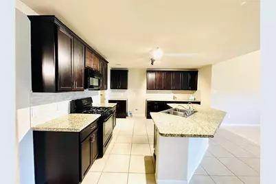 2918 Isla Gorge Court, Katy, TX 77494 - Photo 13