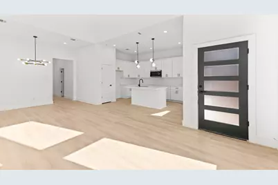 5903 Doolittle Blvd, Houston, TX 77033 - Photo 23