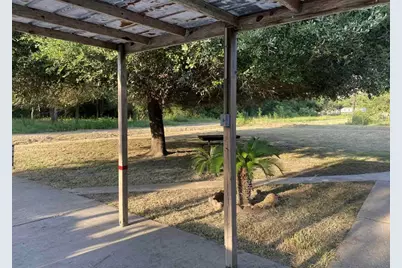 2130 Hayes Road, Winnie, TX 77665 - Photo 5