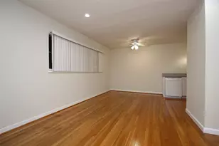 3520 Garrott, Houston, TX 77006 - Photo 3