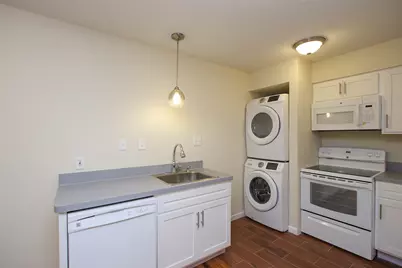 3520 Garrott #8, Houston, TX 77006 - Photo 7