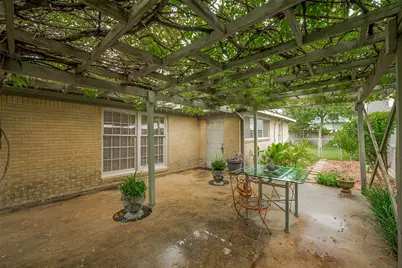 3610 Glen Haven Boulevard, Houston, TX 77025 - Photo 35