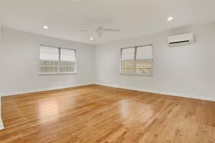 8825 Cedarbrake Dr, Houston, TX 77055 - Photo 15