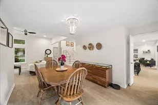 11 Twisted Birch Pl Ct, The Woodlands, TX 77381 - Photo 7