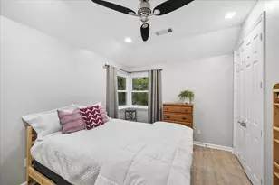 11 Twisted Birch Pl Ct, The Woodlands, TX 77381 - Photo 25