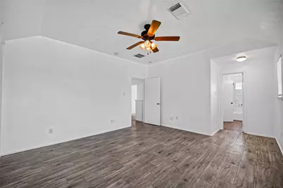 4403 Sprangletop Avenue, Baytown, TX 77521 - Photo 25