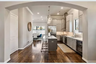 306 W Saulnier Street, Houston, TX 77019 - Photo 21