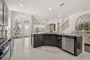 2710 Park Xing, Pearland, TX 77581 - Photo 7