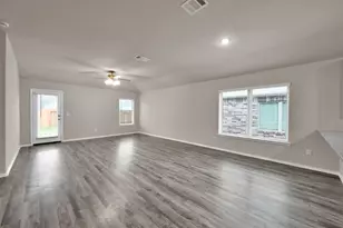 257 Gallant Front Trl, Magnolia, TX 77354 - Photo 13