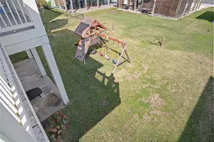 932 Kent, Crystal Beach, TX 77650 - Photo 37