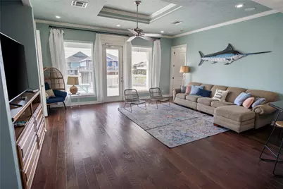 932 Kent, Crystal Beach, TX 77650 - Photo 7