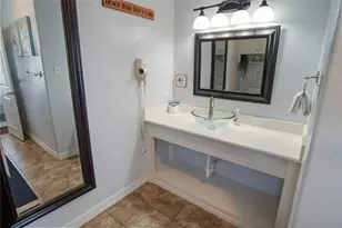 932 Kent, Crystal Beach, TX 77650 - Photo 33