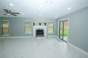 7522 Jackwood St, Houston, TX 77074 - Photo 3