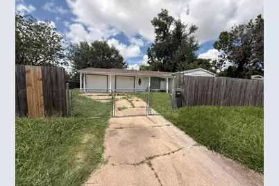 5103 Willow Glen Drive, Houston, TX 77033 - Photo 1