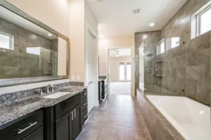 5425 Hidalgo St, Houston, TX 77056 - Photo 13